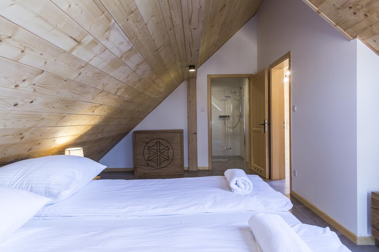 Udanypobyt Apartamenty Czorsztyn Panorama エクステリア 写真